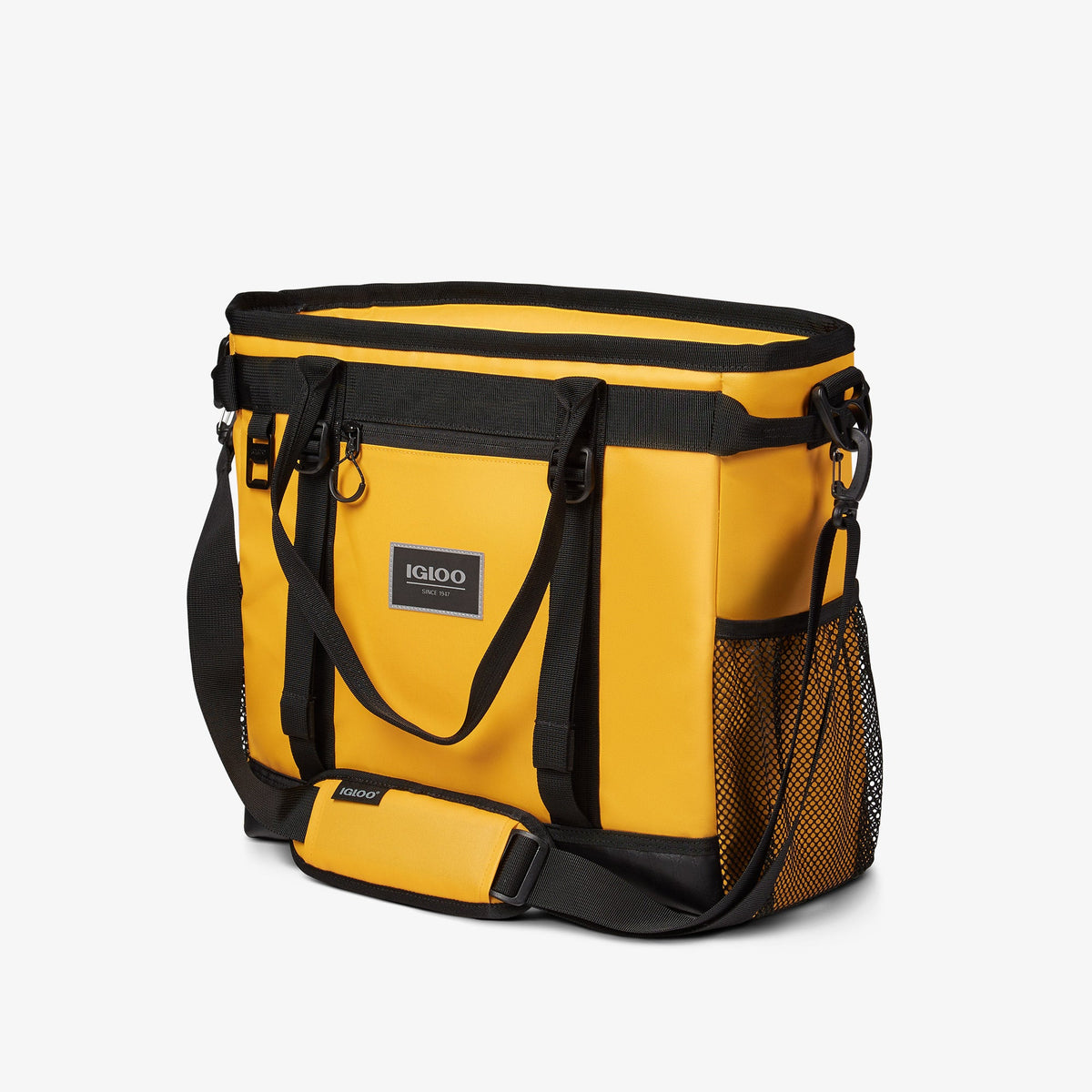 pursuit-30-can-tote-v8 00065993_2.jpg