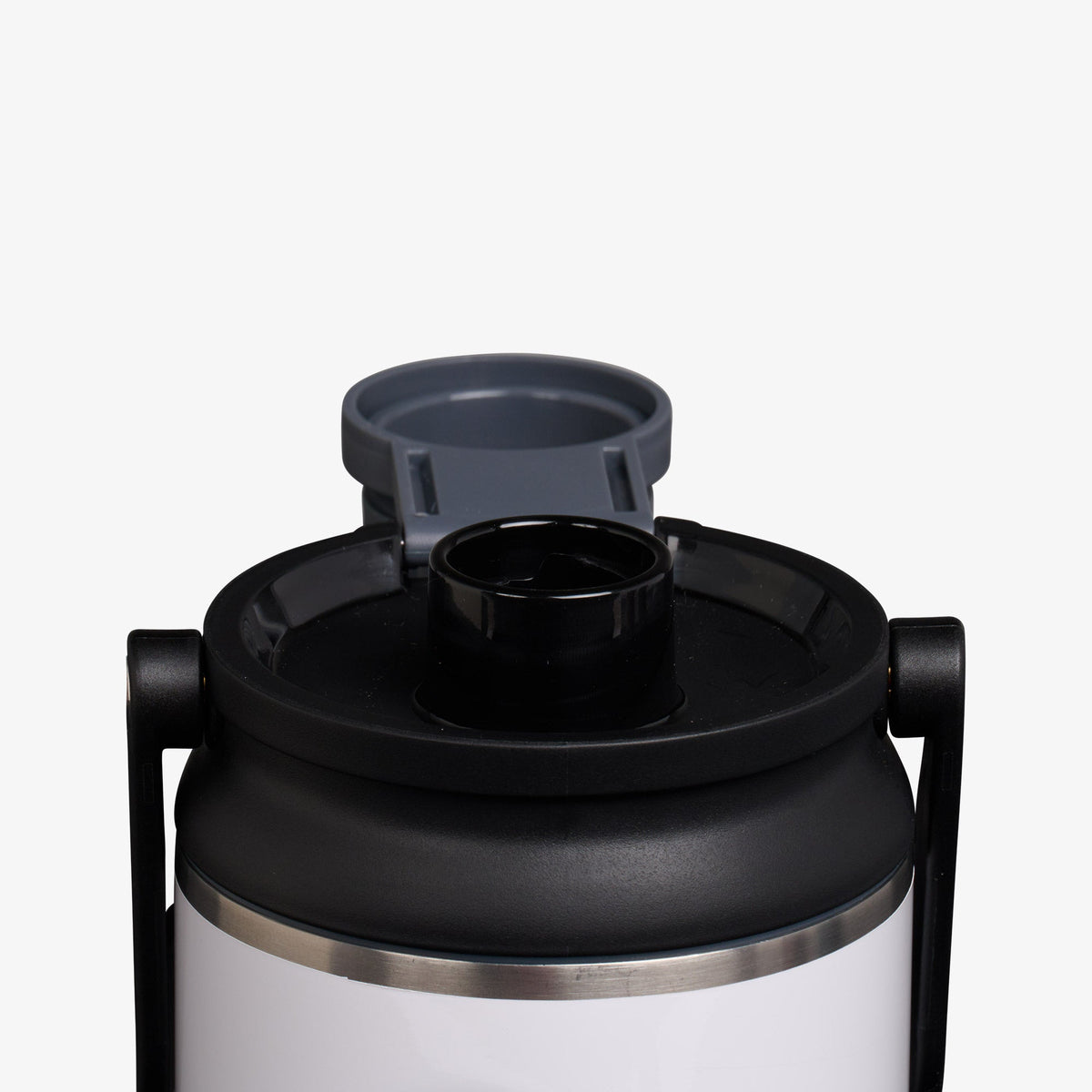 36-oz-twist-n-chug-bottle-t5 00071089-L1.jpg