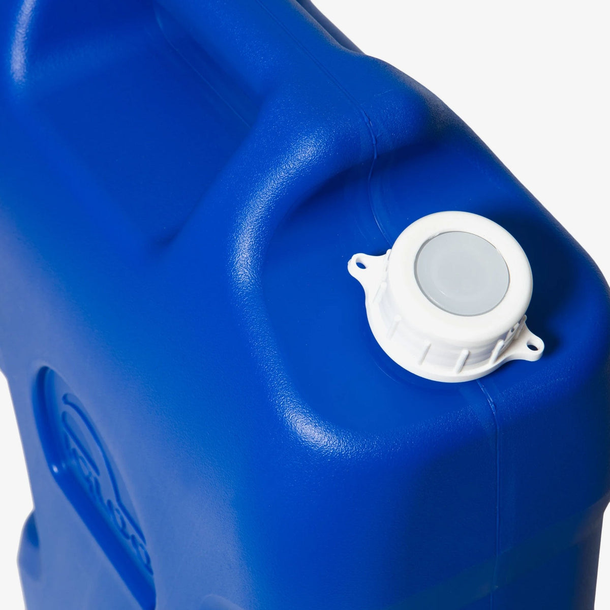 6-gallon-water-container-w3 42154-6-gallon-water-container-ii-majestic-blue-top.jpg
